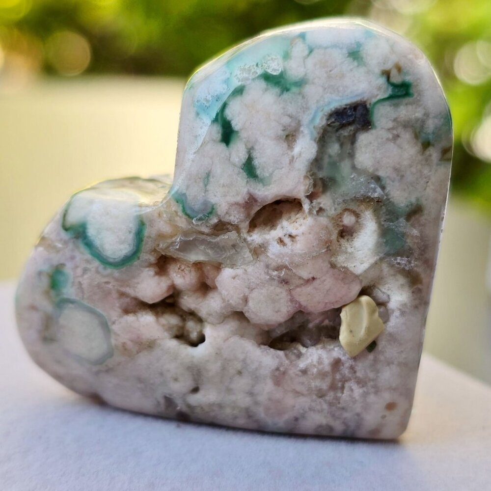 Heart-Shaped Cherry Blossom Agate ✦ Polished Green & White Palm Stone ✦ 30g